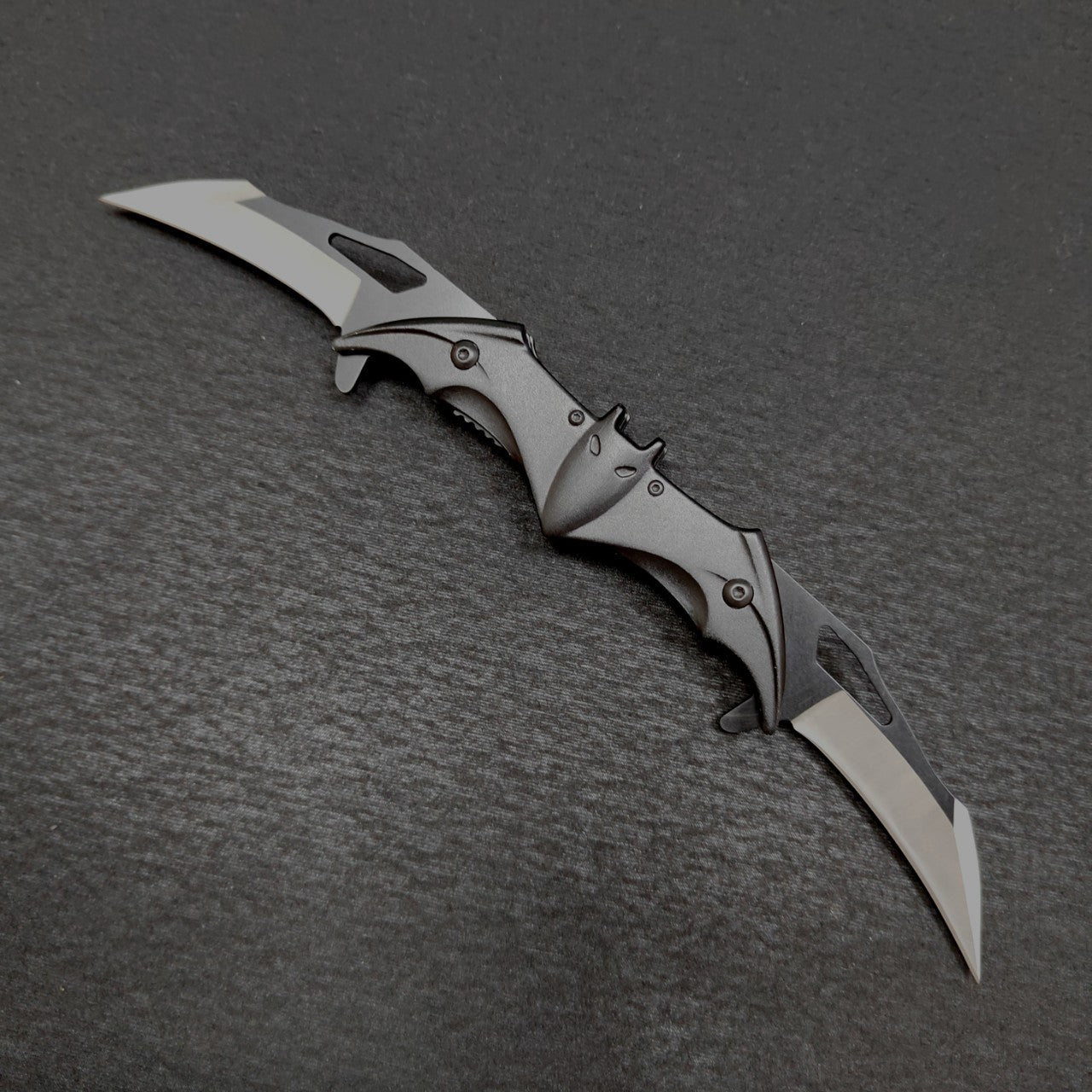 Dark Knight Bat Blade®