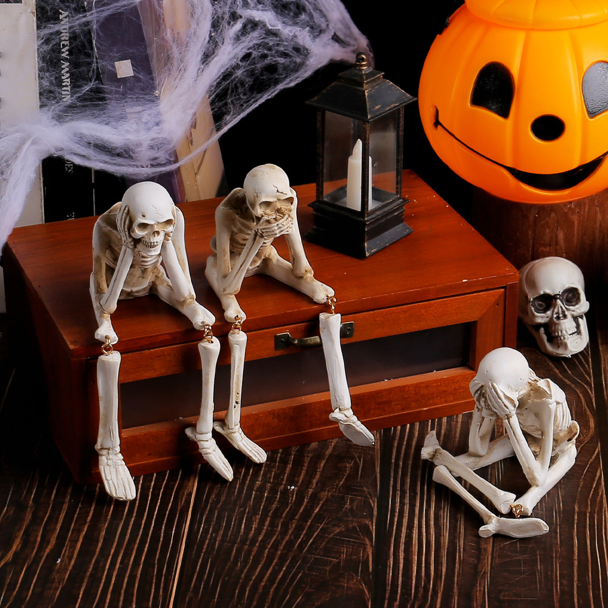 🔥Hot sale☠️Halloween Resin Skull Figurines