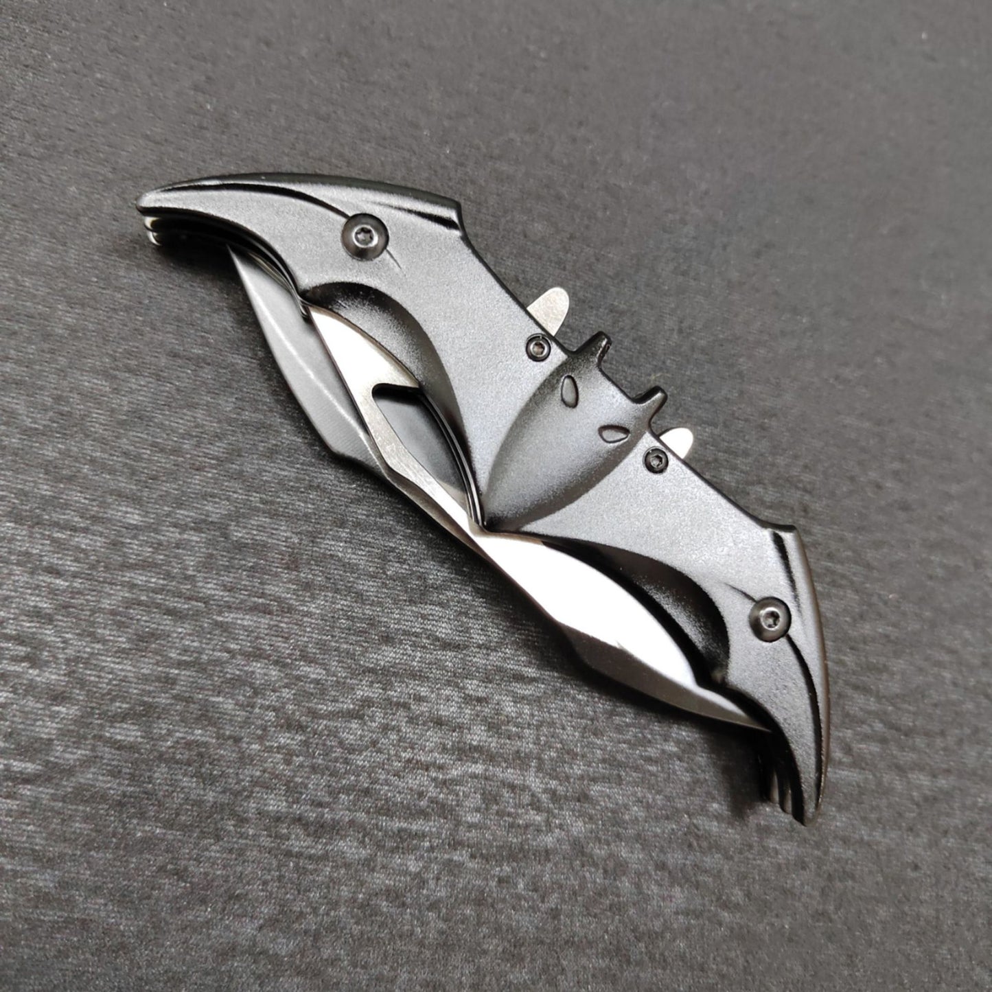 Dark Knight Bat Blade®